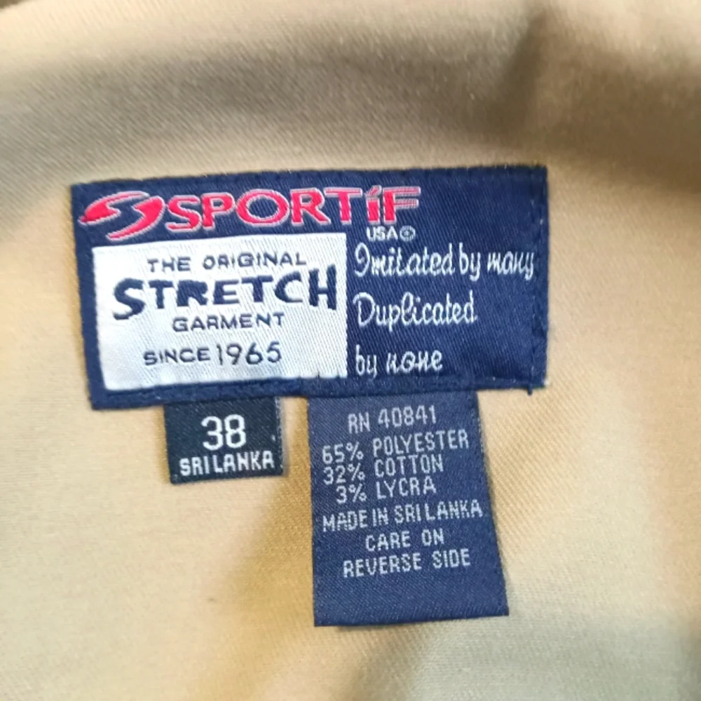 NWOT Mens Dark Tan Khaki Shorts 38/15 Petite Hunting Golfing Fishing Tennis - Picture 2 of 3